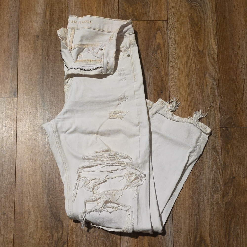 American Eagle Outfitters Distressed Cream Jeans